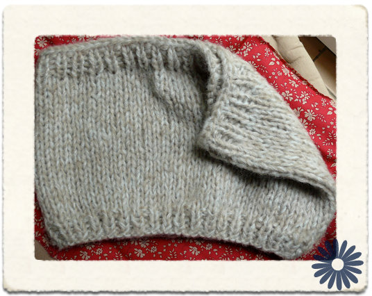 http://carole.petitescroix.free.fr/blog1078/Laine/Col2.jpg